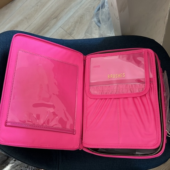 NWT Beis Barbie Cosmetic bag - Picture 4 of 6